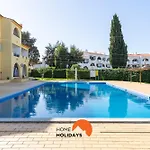 Apartment #287 Pool & Practical